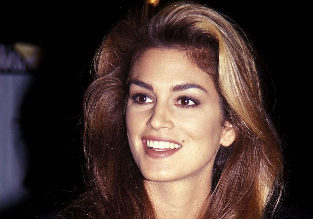 2. How to Get Cindy Crawford's Blonde Hair - wide 1