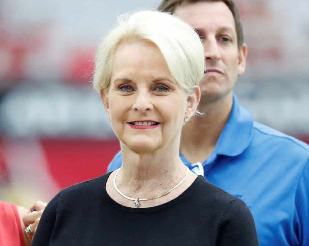 What is Cindy McCain's Net Worth? Celebrty